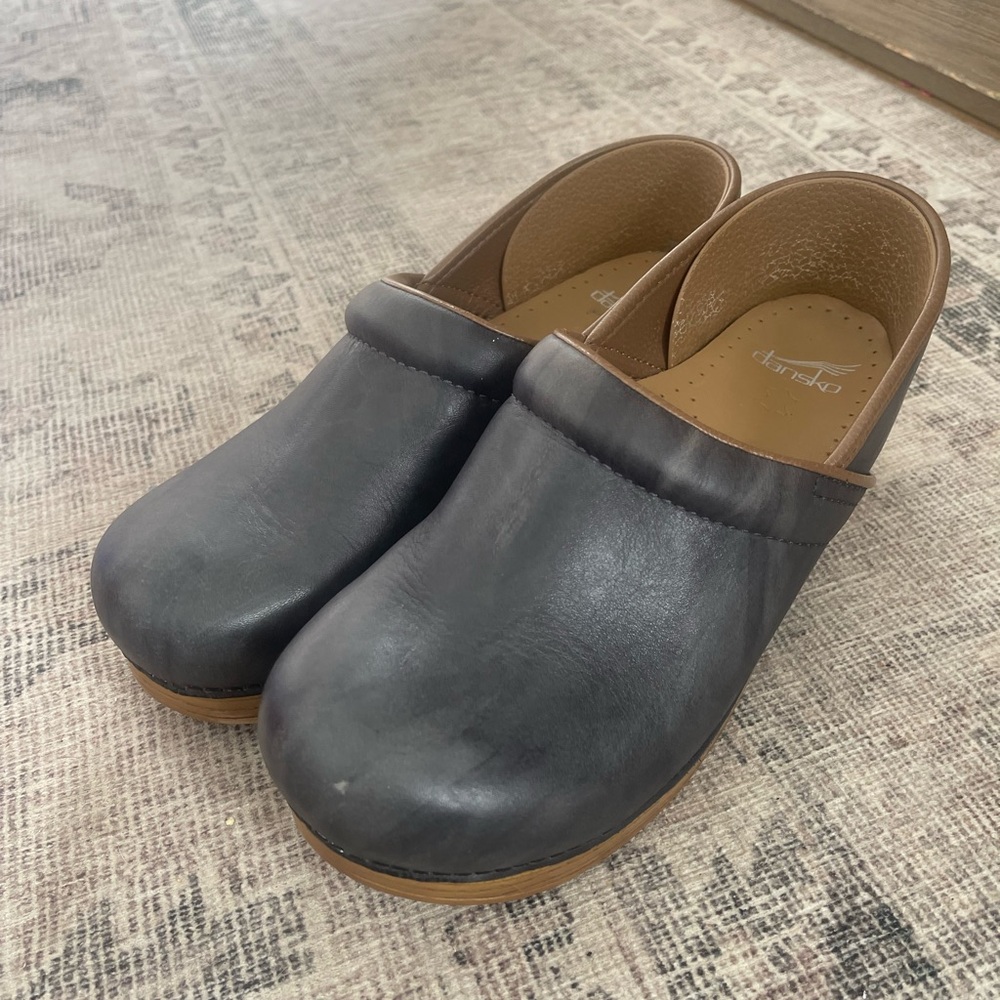 Dansko Professional 11.5 Blue Oiled Leather Platform Clogs 42 Chunky Work